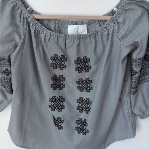 J by JOA Women’s Embroidered Black and White Stripe Blouse Size Small
